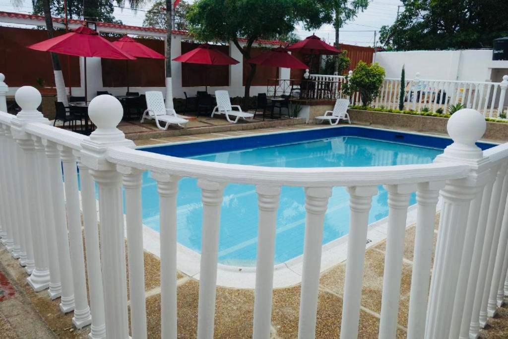 Hotel Maceo Melgar Eksteriør bilde